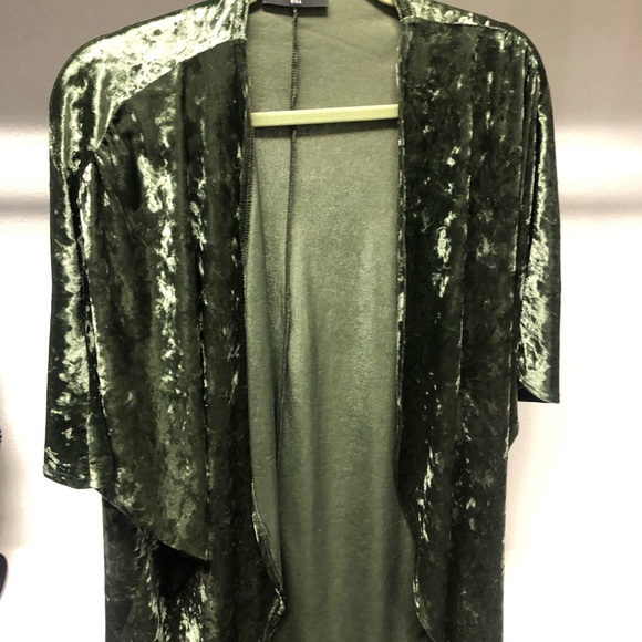 Army Green Crush Velvet KIMONO - Picture 2 of 2